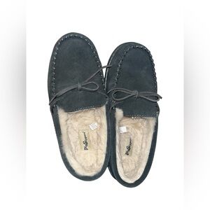 Men's 9 Wide Moccasin Slippers in Charcoal Gray